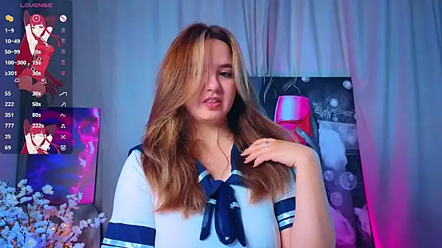 Snapshot of LucilleMcBride chatting on 11-15-25, 07:05 LucilleMcBride online show from 11-15-25, 07:05