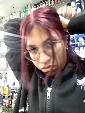 Snapshot of Katyuskka_love chatting on 10-25-25, 10:04 Katyuskka love online show from 10-25-25, 10:04