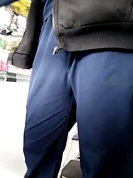 Snapshot of Katyuskka_love chatting on 10-28-25, 08:00 Katyuskka love online show from 10-28-25, 08:00