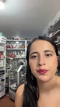GiaDuque online show from 06-04-26, 01:17