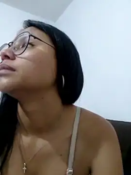 SofieLove 01 online show from 03-18-26, 09:12