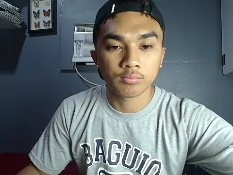 Snapshot of pinoyAdrianneXXX chatting on 05-11-26, 09:37 pinoyAdrianneXXX online show from 05-11-26, 09:37