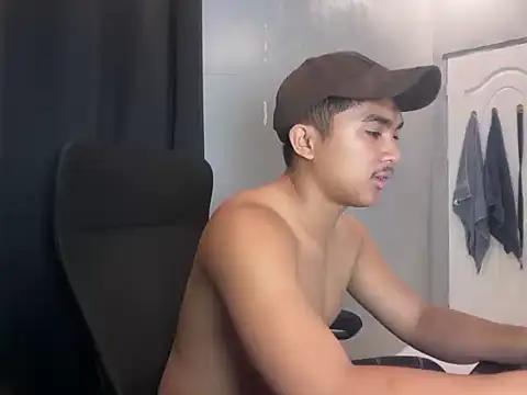 pinoyAdrianneXXX online show from 07-23-26, 12:47
