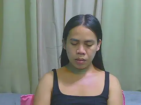 Snapshot of exoticpinay_dolly chatting on 11-28-25, 04:37 exoticpinay dolly online show from 11-28-25, 04:37