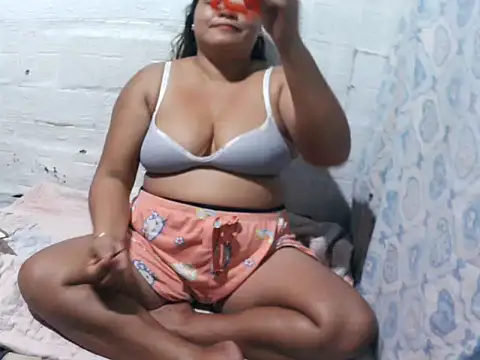 33mango online show from 03-20-26, 07:52