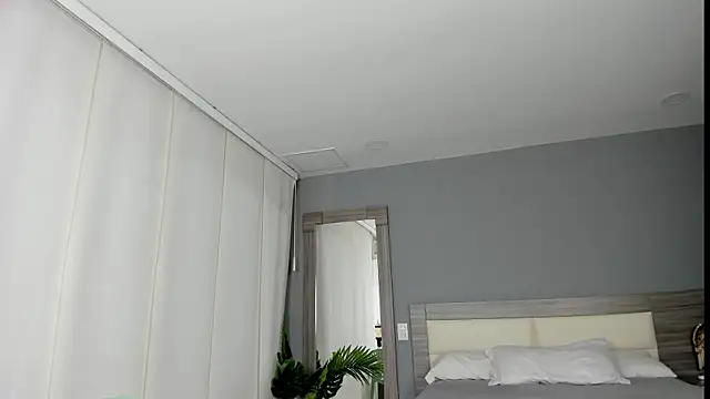 Snapshot of Alaiaguerra chatting on 10-03-25, 07:33 Alaiaguerra online show from 10-03-25, 07:33