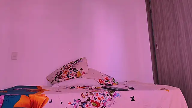 dreamsussi online show from 07-14-26, 07:08