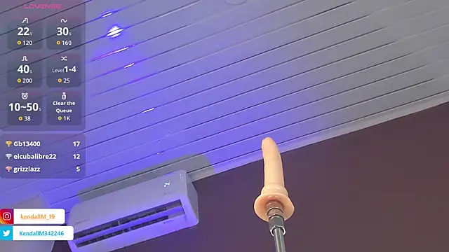 Snapshot of _Kendall_19 chatting on 11-24-25, 07:57 Kendall 19 online show from 11-24-25, 07:57