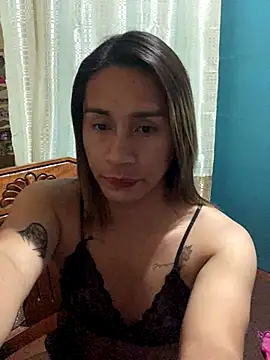 pretty TRANSjona online show from 10-24-25, 06:59