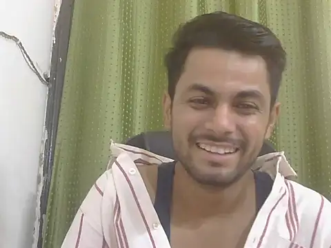 Snapshot of ursdreamperson chatting on 07-07-26, 03:09 ursdreamperson online show from 07-07-26, 03:09