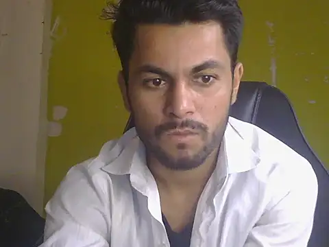 Snapshot of ursdreamperson chatting on 07-15-26, 02:06 ursdreamperson online show from 07-15-26, 02:06
