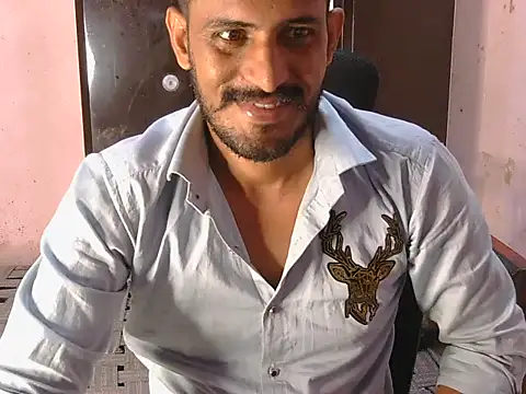 Snapshot of krishjaat43 chatting on 04-28-26, 04:45 krishjaat43 online show from 04-28-26, 04:45
