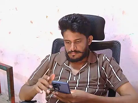 Snapshot of krishjaat43 chatting on 06-03-26, 02:33 krishjaat43 online show from 06-03-26, 02:33