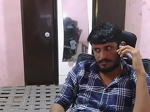 Snapshot of krishjaat43 chatting on 06-06-26, 05:45 krishjaat43 online show from 06-06-26, 05:45