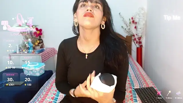 Snapshot of angelly__kate chatting on 02-20-26, 01:46 angelly kate online show from 02-20-26, 01:46