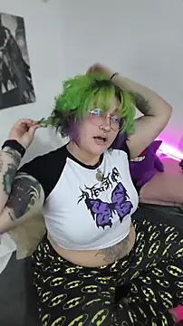 XxGreenGoodxX online show from 04-22-26, 08:21