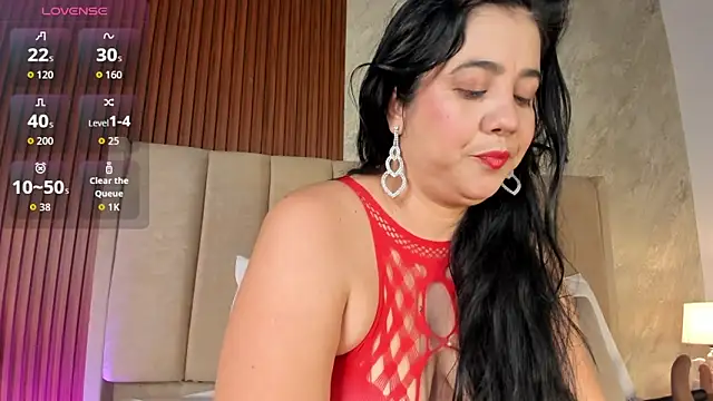  Cris Spicy  online show from 11-11-25, 07:47