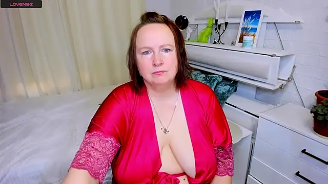 WifeyXRated online show from 04-21-26, 05:36