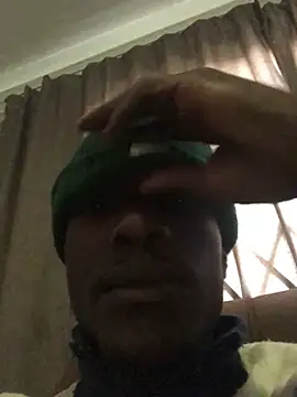 Snapshot of cuminsidebby chatting on 10-09-25, 03:43 cuminsidebby online show from 10-09-25, 03:43