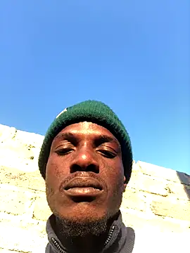 Snapshot of cuminsidebby chatting on 10-10-25, 04:22 cuminsidebby online show from 10-10-25, 04:22