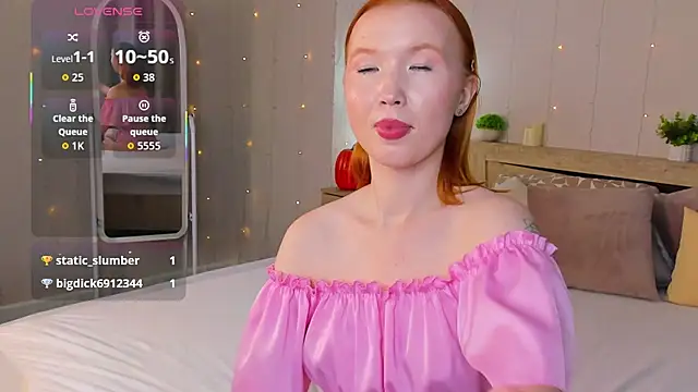 Anna Patterson online show from 11-23-25, 09:53