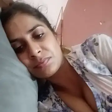 tamanna-hot online show from 10-21-25, 07:36