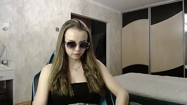 Lio noy online show from 11-29-25, 09:07