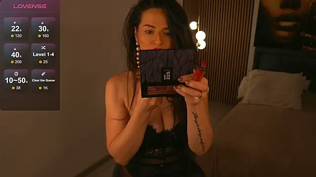 BarbaraXoXoX online show from 11-18-25, 05:34