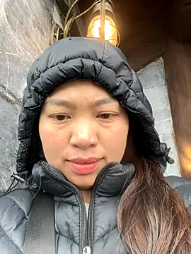 Nhung584 online show from 11-02-25, 04:04