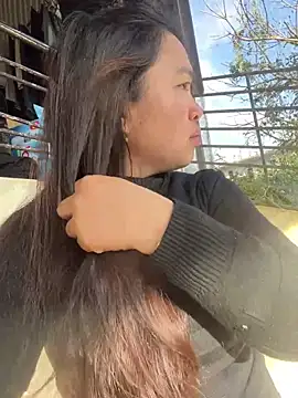 Nhung584 online show from 12-19-25, 01:34