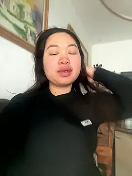 Snapshot of Nhung584 chatting on 01-11-26, 01:54 Nhung584 online show from 01-11-26, 01:54