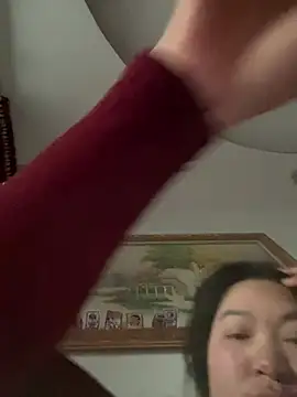 Snapshot of Nhung584 chatting on 02-06-26, 10:51 Nhung584 online show from 02-06-26, 10:51