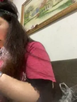 Snapshot of Nhung584 chatting on 02-24-26, 03:21 Nhung584 online show from 02-24-26, 03:21