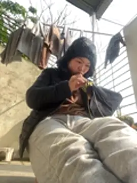 Snapshot of Nhung584 chatting on 03-19-26, 02:26 Nhung584 online show from 03-19-26, 02:26