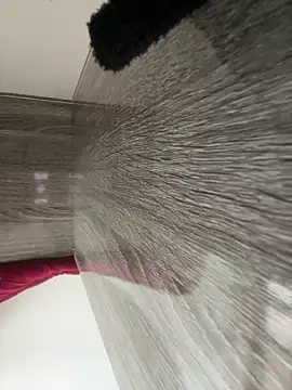 Snapshot of Nhung584 chatting on 04-04-26, 01:37 Nhung584 online show from 04-04-26, 01:37