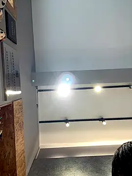 sonwmelt1 online show from 09-21-25, 06:37