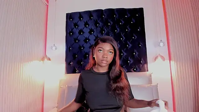 DahianaLopez  online show from 04-16-26, 12:28