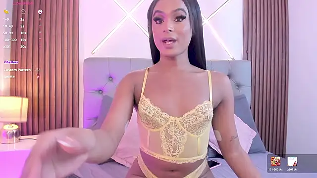 Anyeliin miller online show from 03-04-26, 12:33