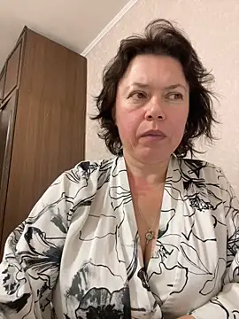 Kiravix online show from 11-23-25, 05:24