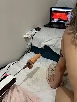 Ozge-SluttyScream69 online show from 03-30-26, 10:00