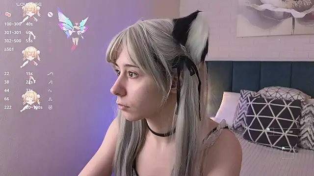 Snapshot of meomeee chatting on 10-08-25, 04:26 meomeee online show from 10-08-25, 04:26