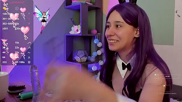 Snapshot of meomeee chatting on 10-11-25, 09:13 meomeee online show from 10-11-25, 09:13