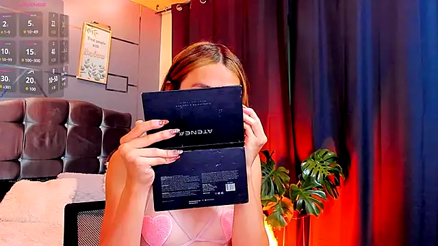 antonellastar24  online show from 12-03-25, 03:10