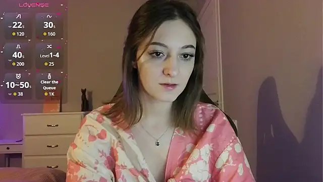 white liillyy online show from 04-22-26, 08:21