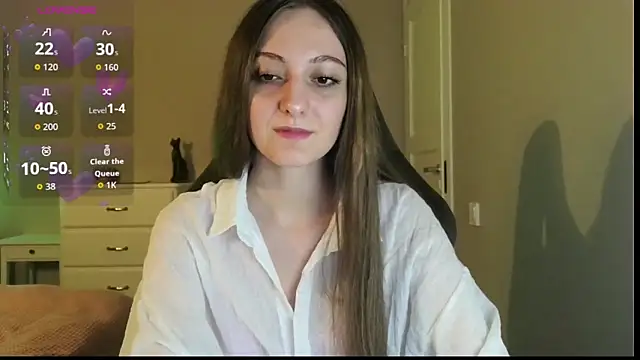 white liillyy online show from 06-30-26, 09:27
