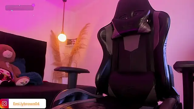 Emily brown04 online show from 04-26-26, 12:03