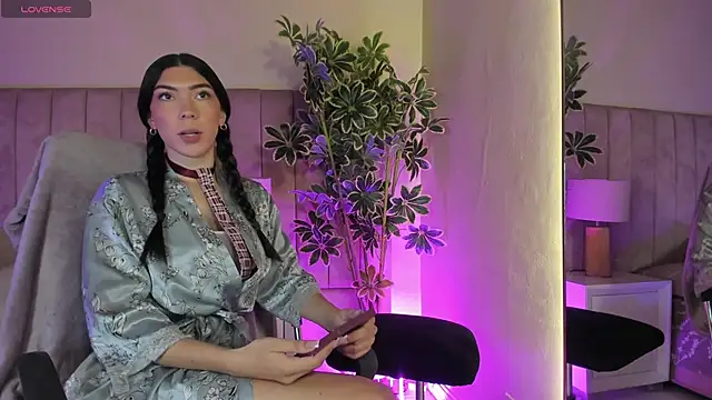 Mia mtnz02 online show from 04-01-26, 12:11