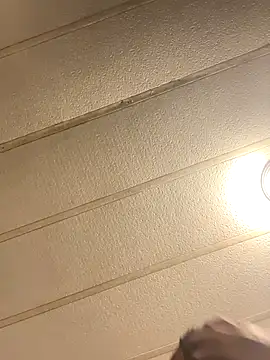 Snapshot of tyrek5051 chatting on 10-29-25, 06:59 tyrek5051 online show from 10-29-25, 06:59