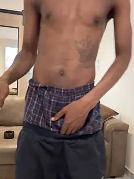 Snapshot of AllDayBbC chatting on 10-23-25, 03:33 AllDayBbC online show from 10-23-25, 03:33