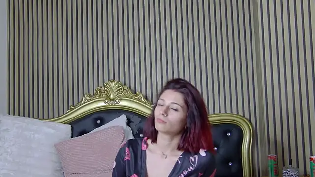 LunaHart online show from 10-02-25, 05:42